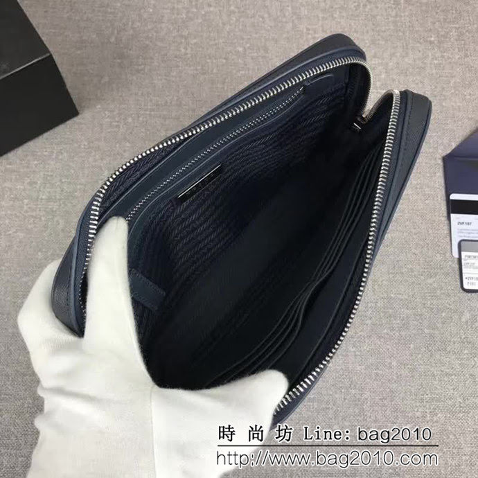 PRADA普拉達 專櫃同步 最新款式 頂級原單十字紋牛皮 男士手包 2VF017 DD1378